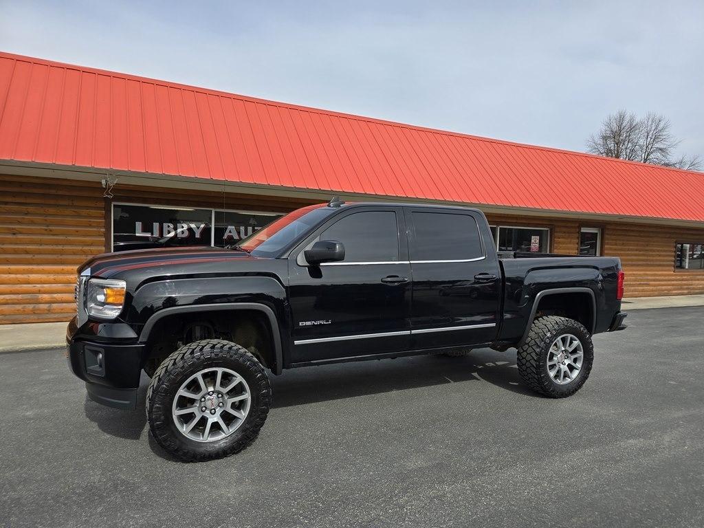 2015 GMC Sierra 1500 4WD Crew Cab 143.5" Denali
