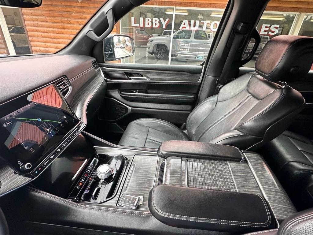 Jeep Wagoneer L Series II 4x4 2023