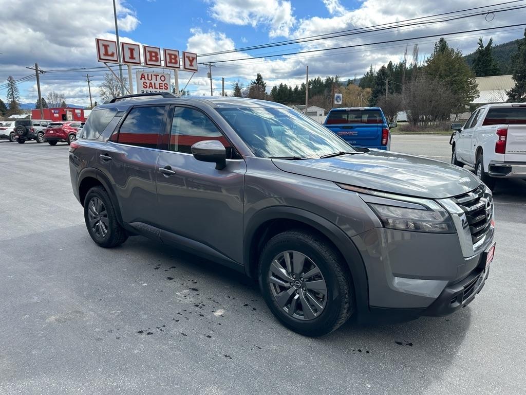 Nissan Pathfinder SV 4WD 2025