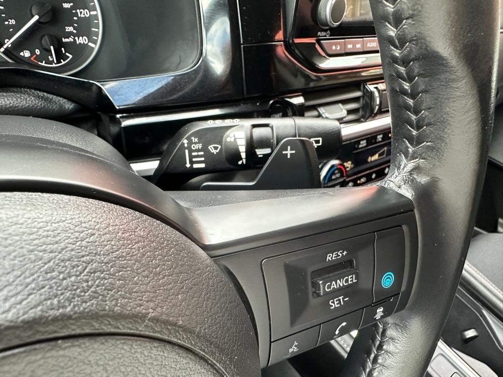 Nissan Pathfinder SV 4WD 2025