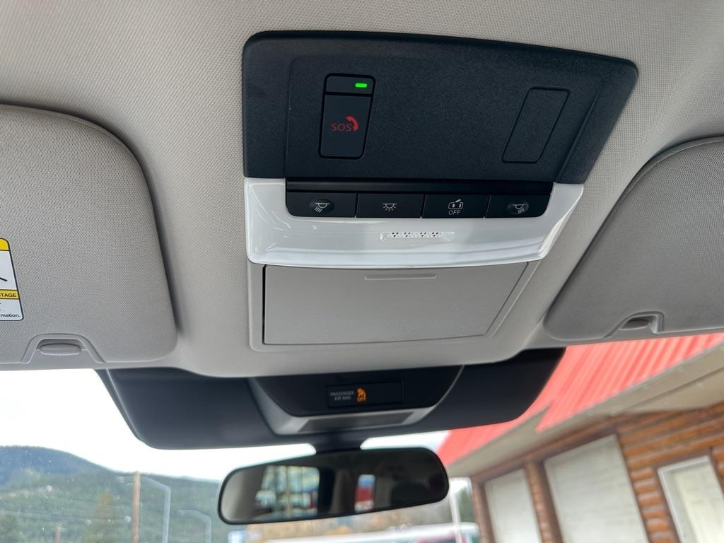 Nissan Pathfinder SV 4WD 2025