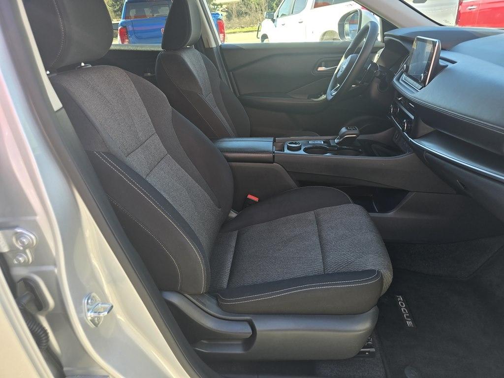 Nissan Rogue AWD SV 2024