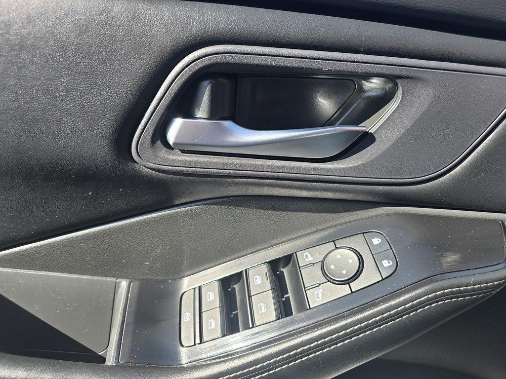 Nissan Rogue AWD SV 2024