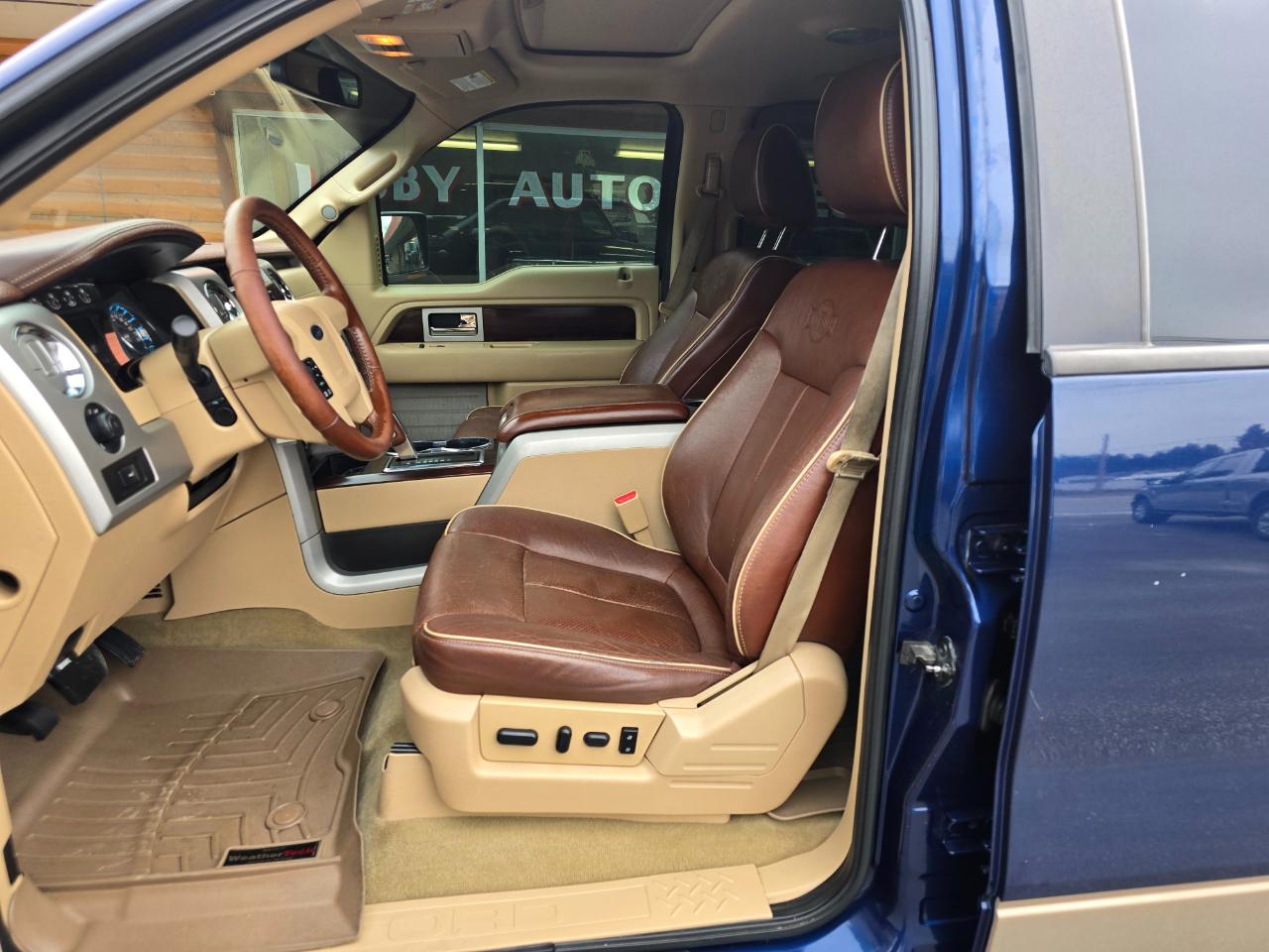 Ford F-150 4WD SuperCrew 145" King Ranch 2011