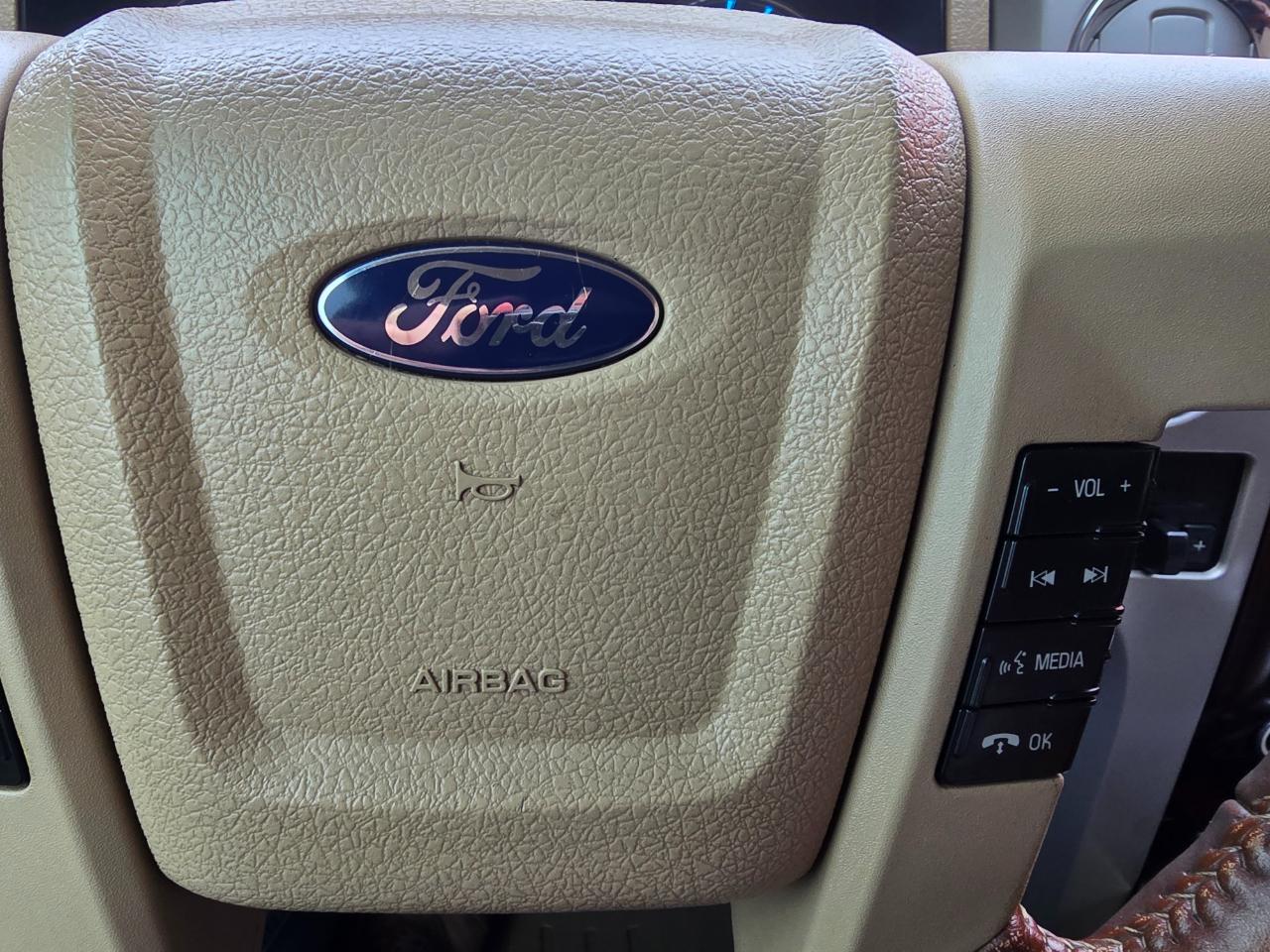 Ford F-150 4WD SuperCrew 145" King Ranch 2011