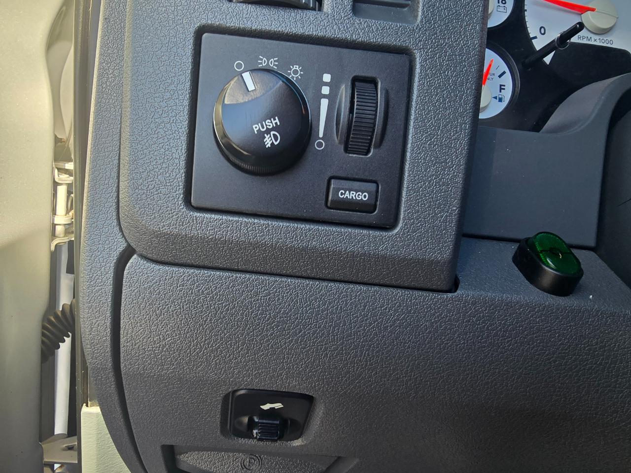 Dodge Ram 3500 4WD Quad Cab 160.5" Laramie 2007