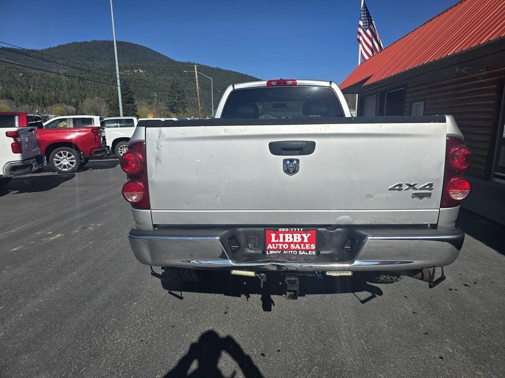 Dodge Ram 3500 4WD Quad Cab 160.5" Laramie 2007