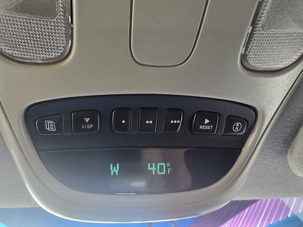 Dodge Ram 3500 4WD Quad Cab 160.5" Laramie 2007