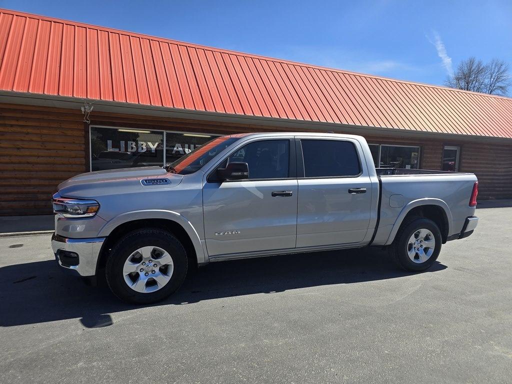 2025 RAM 1500 Big Horn 4x4 Crew Cab 5'7" Box