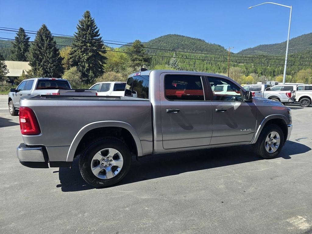 RAM 1500 Big Horn 4x4 Crew Cab 5'7" Box 2025