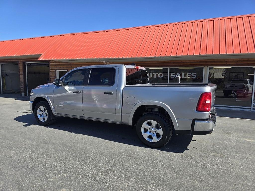 RAM 1500 Big Horn 4x4 Crew Cab 5'7" Box 2025