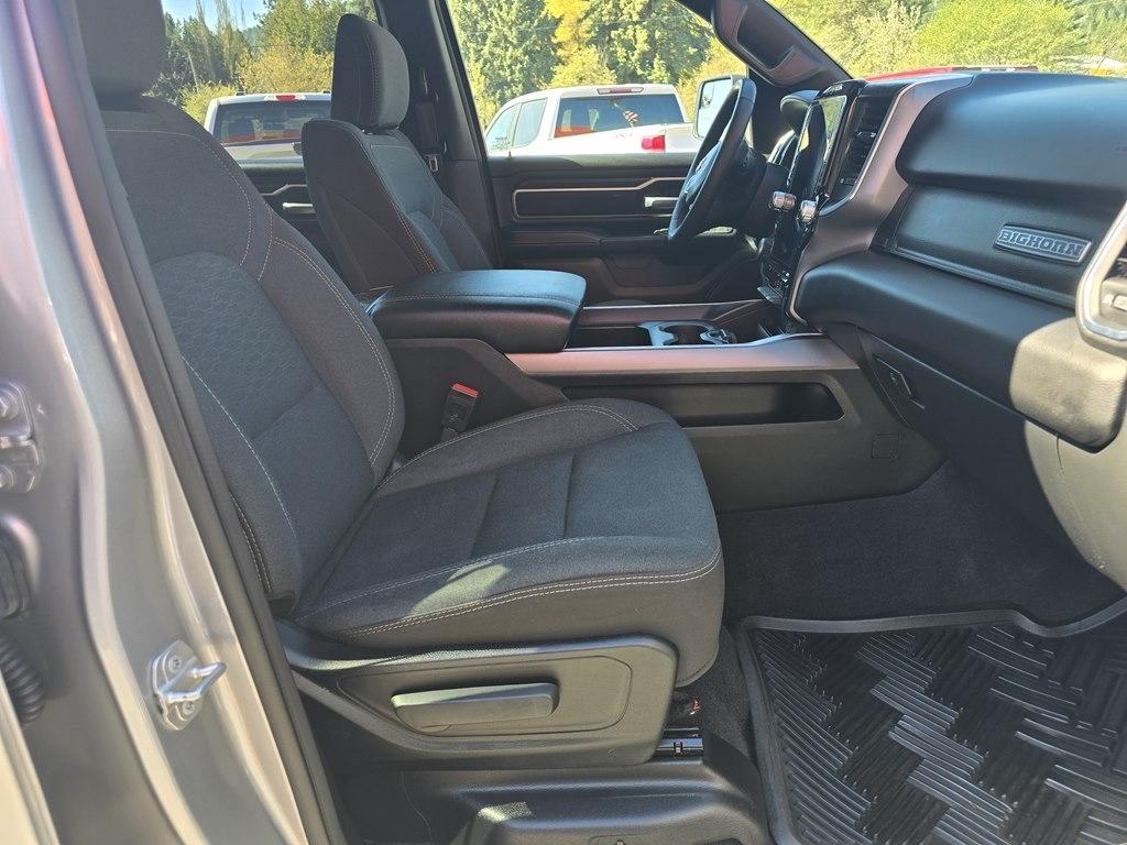 RAM 1500 Big Horn 4x4 Crew Cab 5'7" Box 2025
