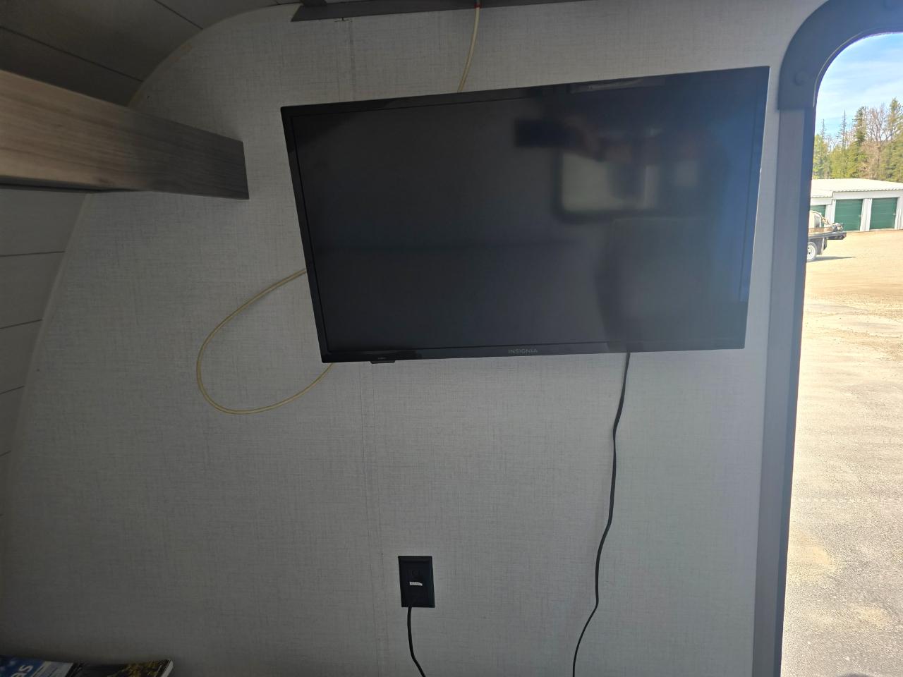 Coleman Travel Trailer  2024