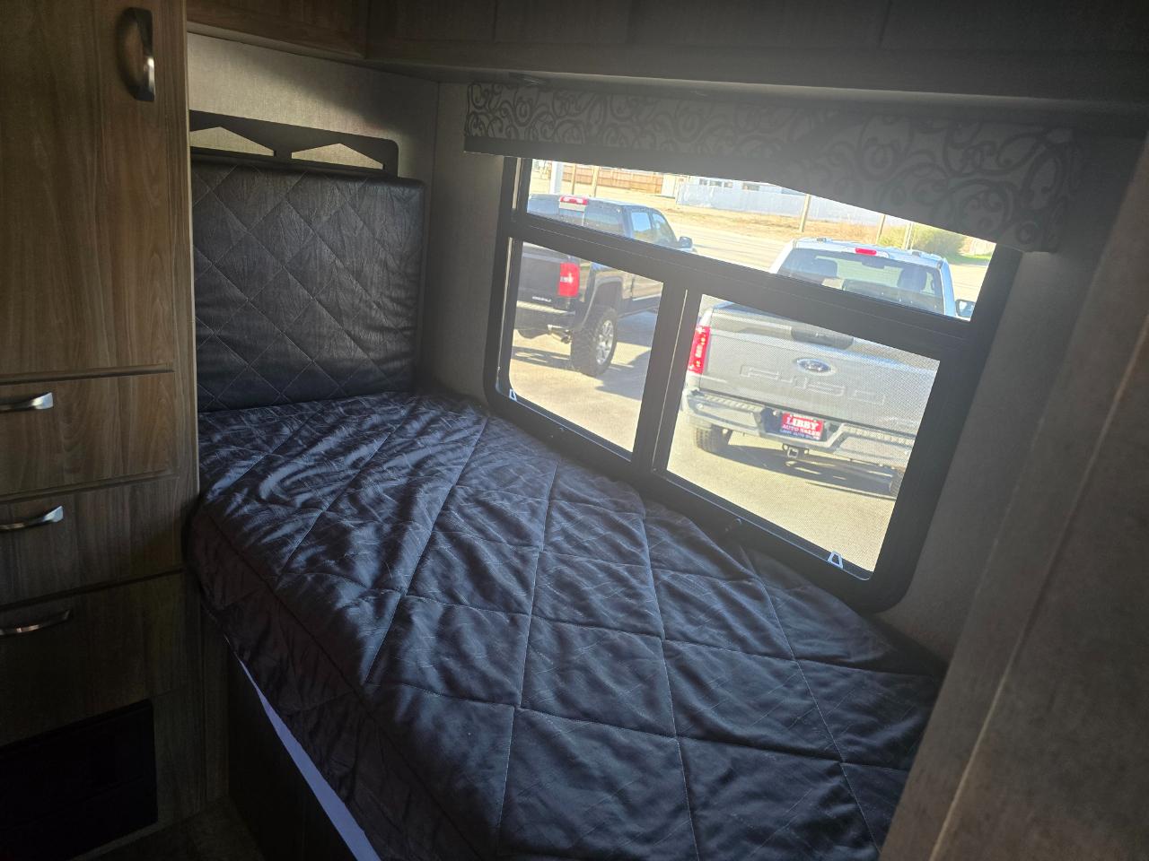 Forest River Unknown  2016