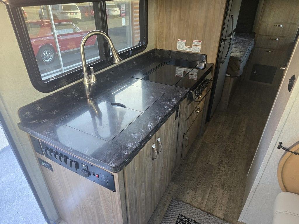 Forest River Unknown  2016