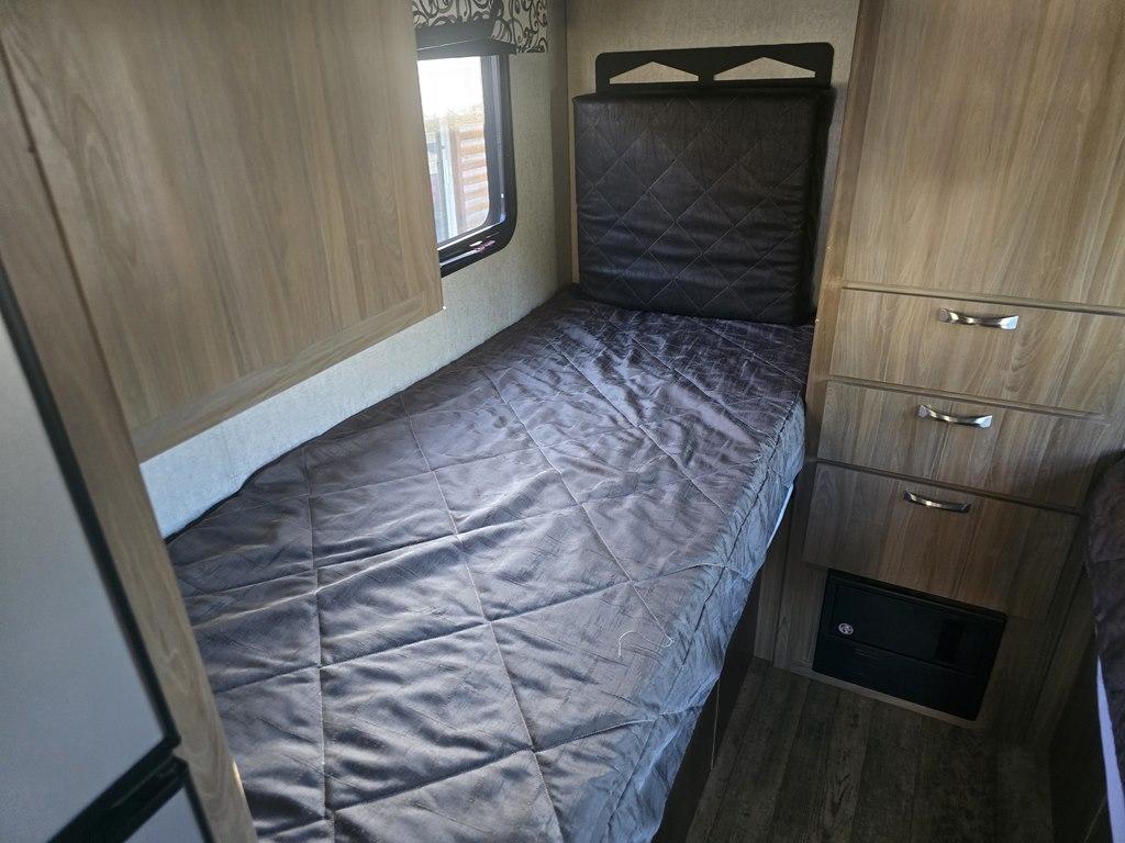 Forest River Unknown  2016