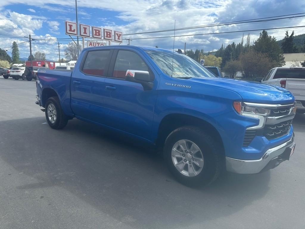 Chevrolet Silverado 1500 4WD Crew Cab 147" LT w/1LT 2025