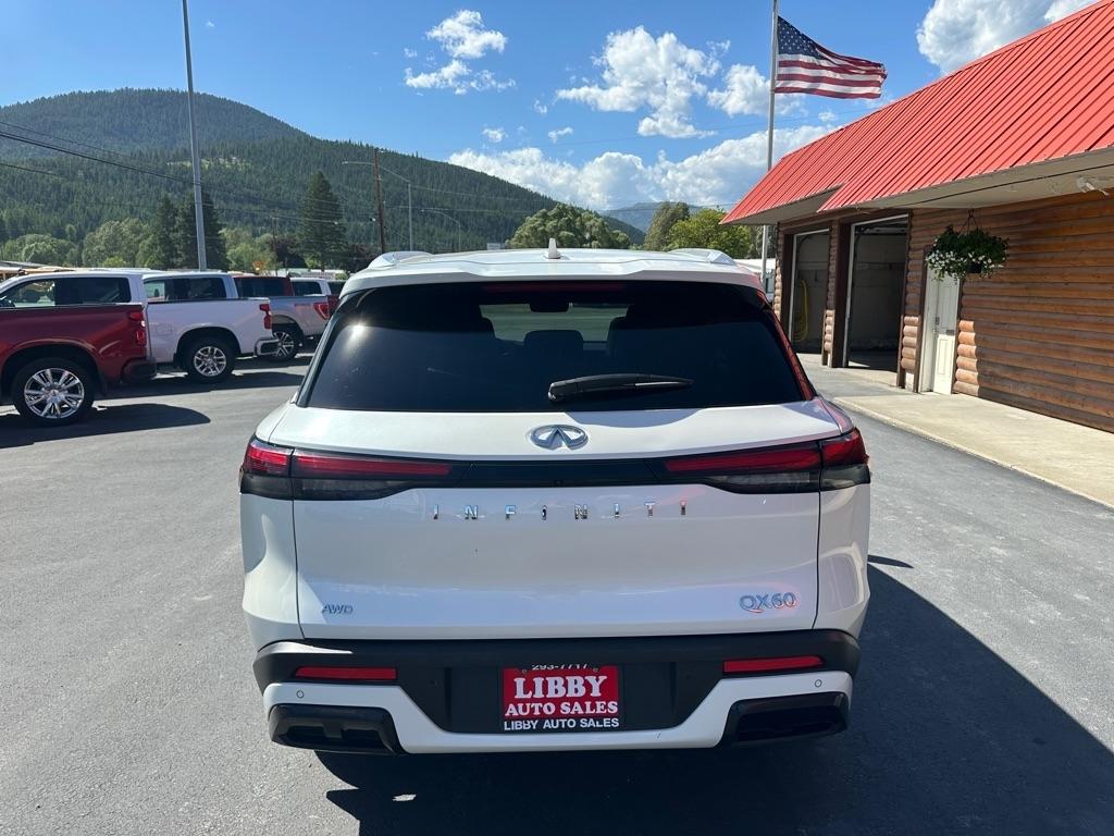 Infiniti QX60 LUXE AWD 2025