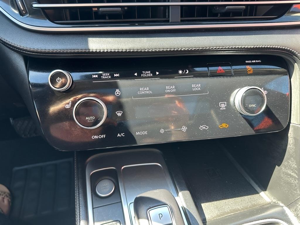 Infiniti QX60 LUXE AWD 2025