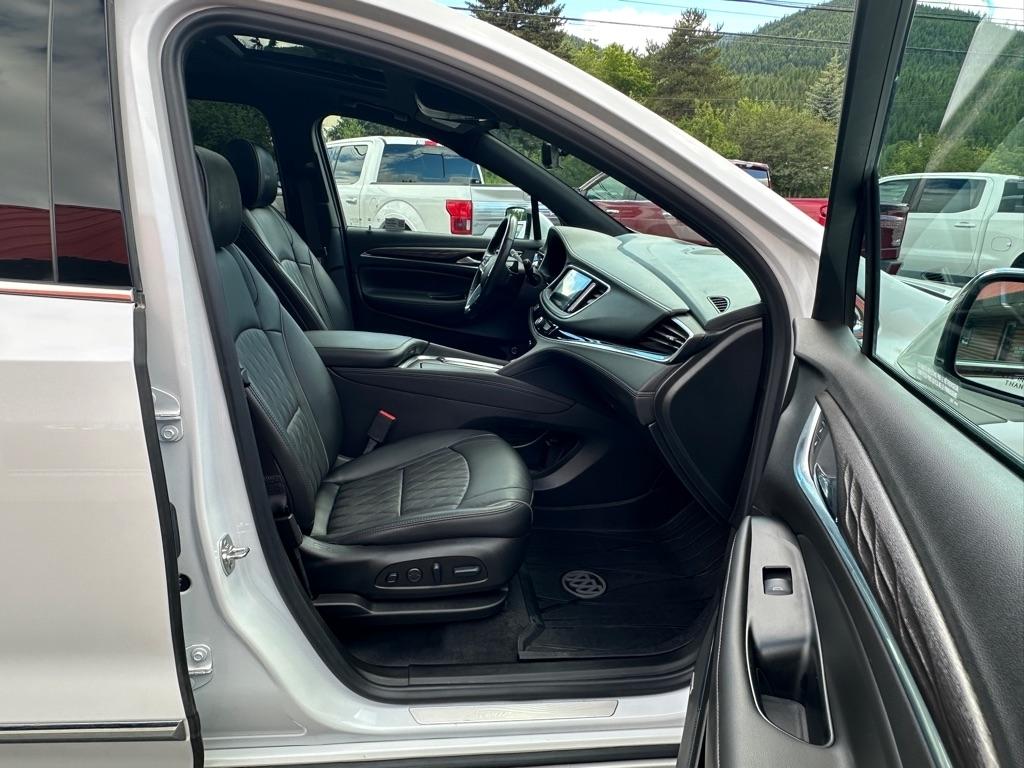 Buick Enclave AWD 4dr Avenir 2024