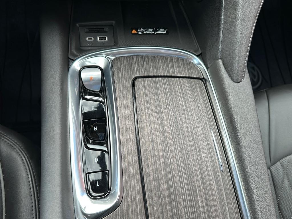 Buick Enclave AWD 4dr Avenir 2024