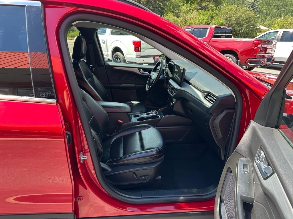 Ford Escape Platinum AWD 2024