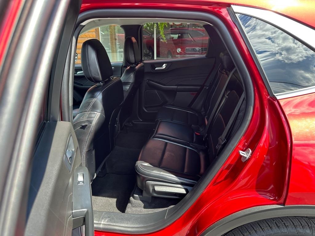 Ford Escape Platinum AWD 2024