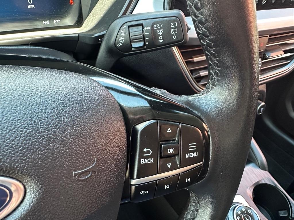 Ford Escape Platinum AWD 2024