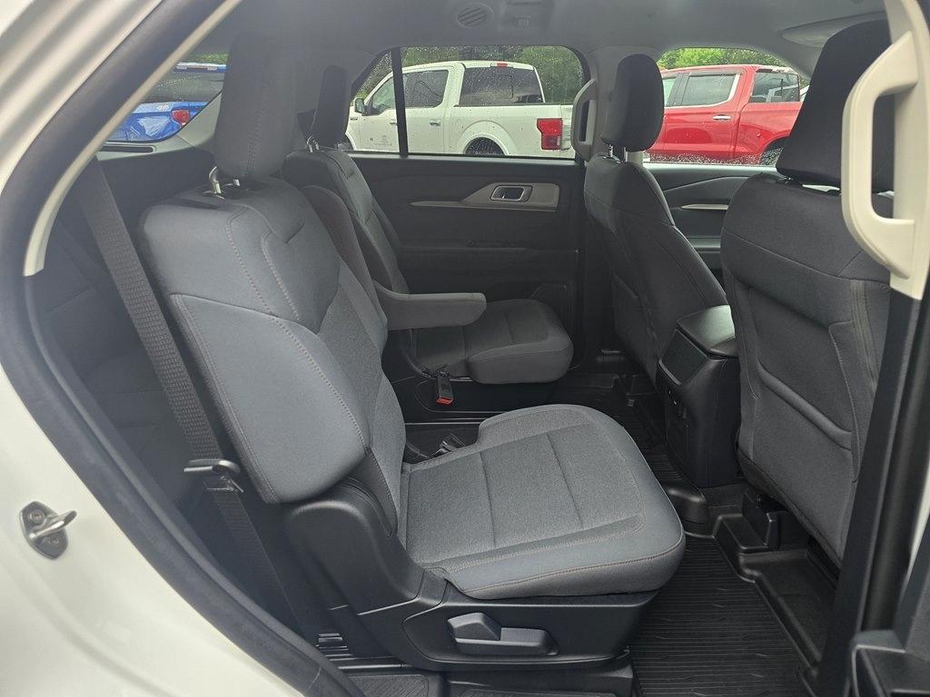 Ford Explorer Active 4WD 2025