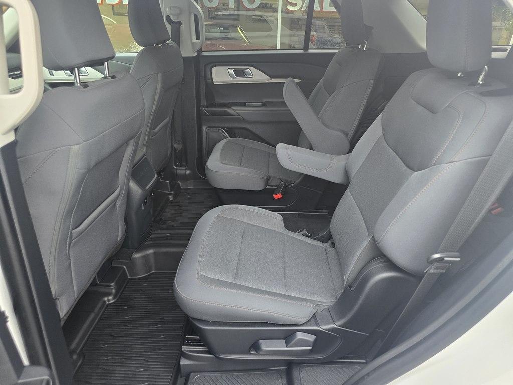 Ford Explorer Active 4WD 2025