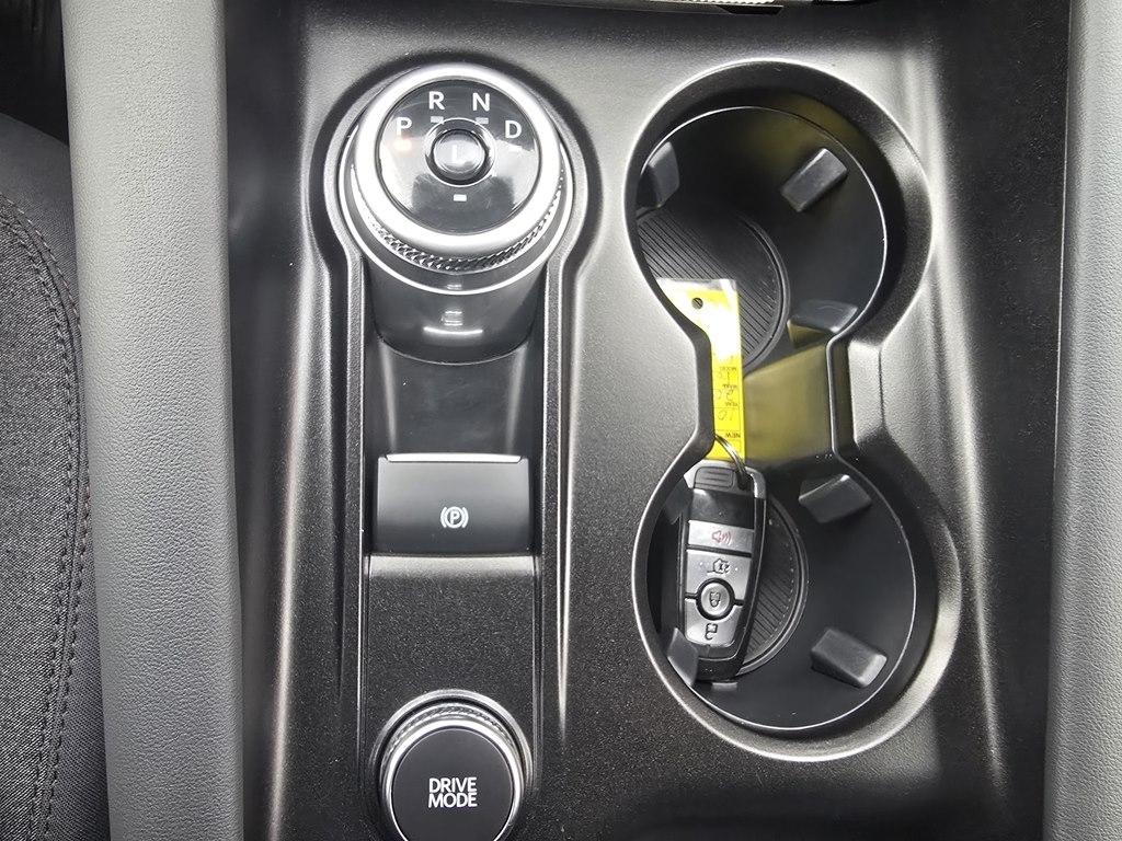Ford Explorer Active 4WD 2025