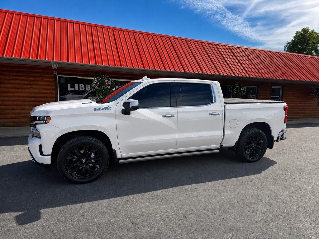 2022 Chevrolet Silverado 1500 LTD 4WD Crew Cab 147" High Country
