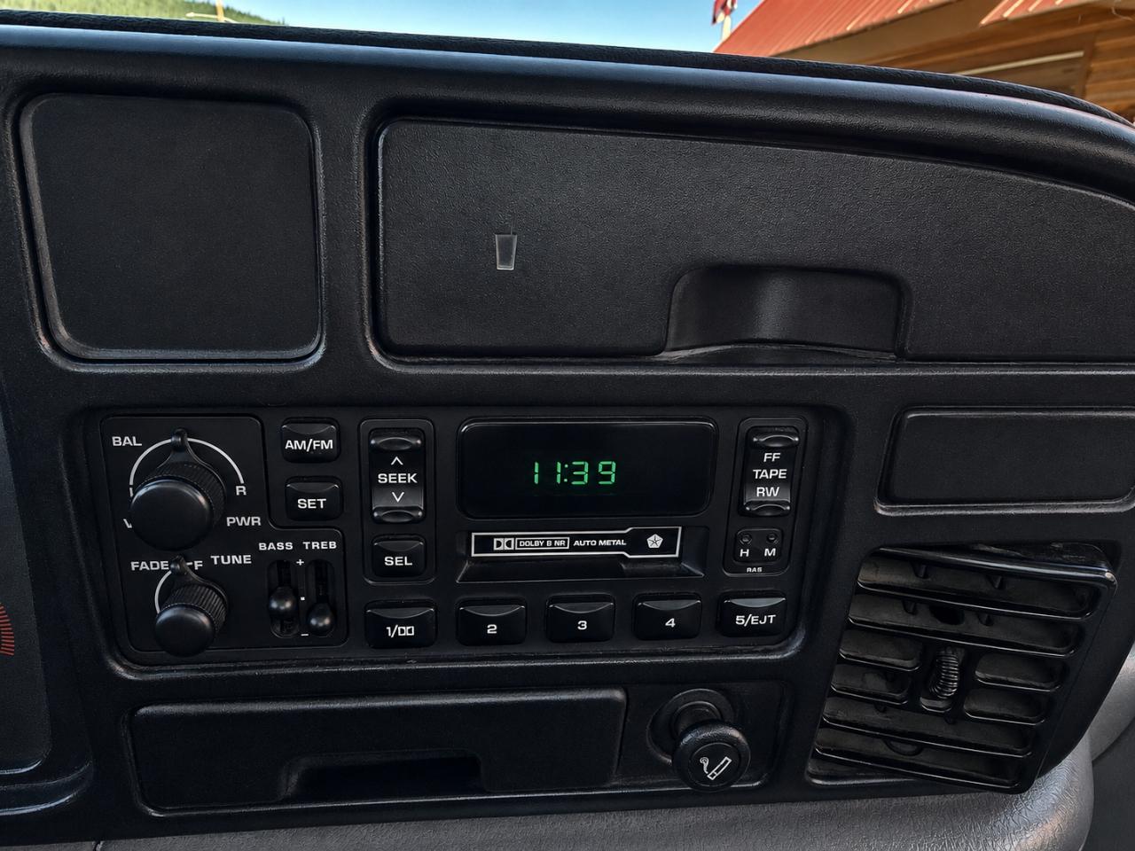 Dodge Ram 2500 Reg. Cab Long Bed 4WD 1995