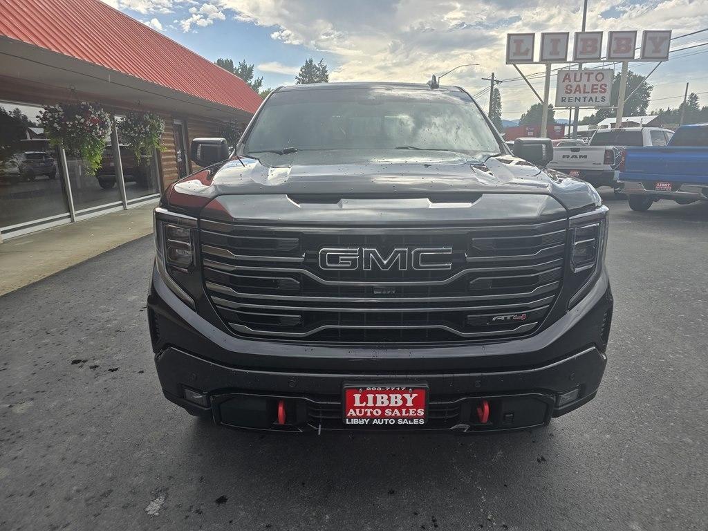GMC Sierra 1500 4WD Crew Cab 147" AT4 2023
