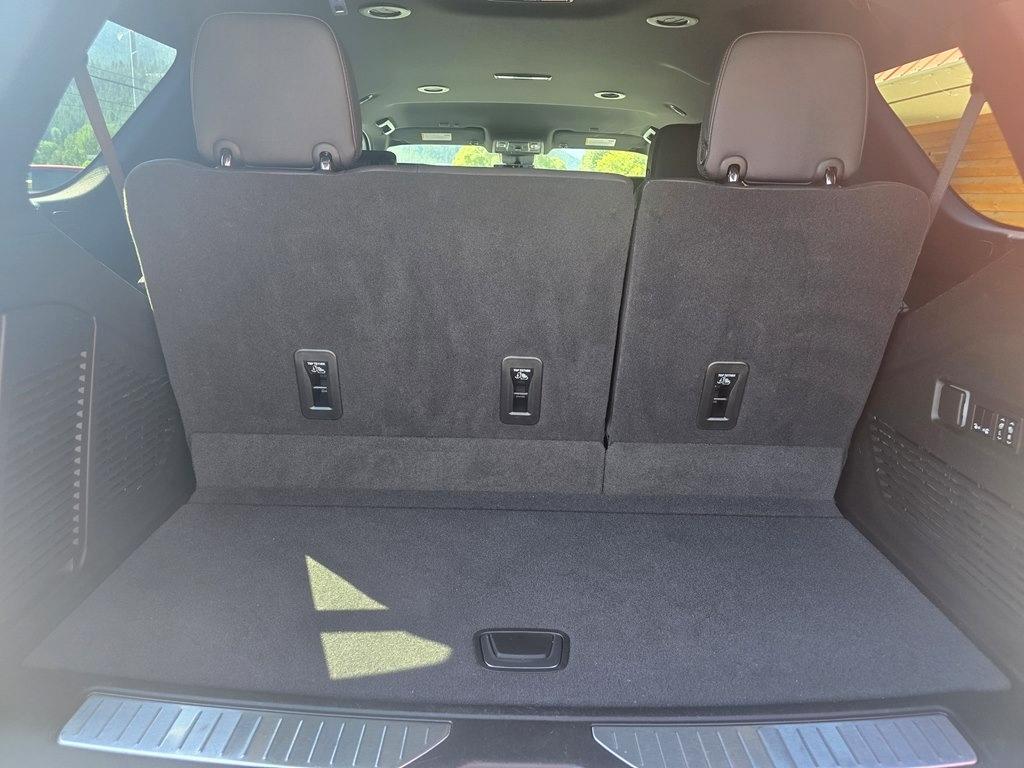 Chevrolet Tahoe 4WD 4dr High Country 2023