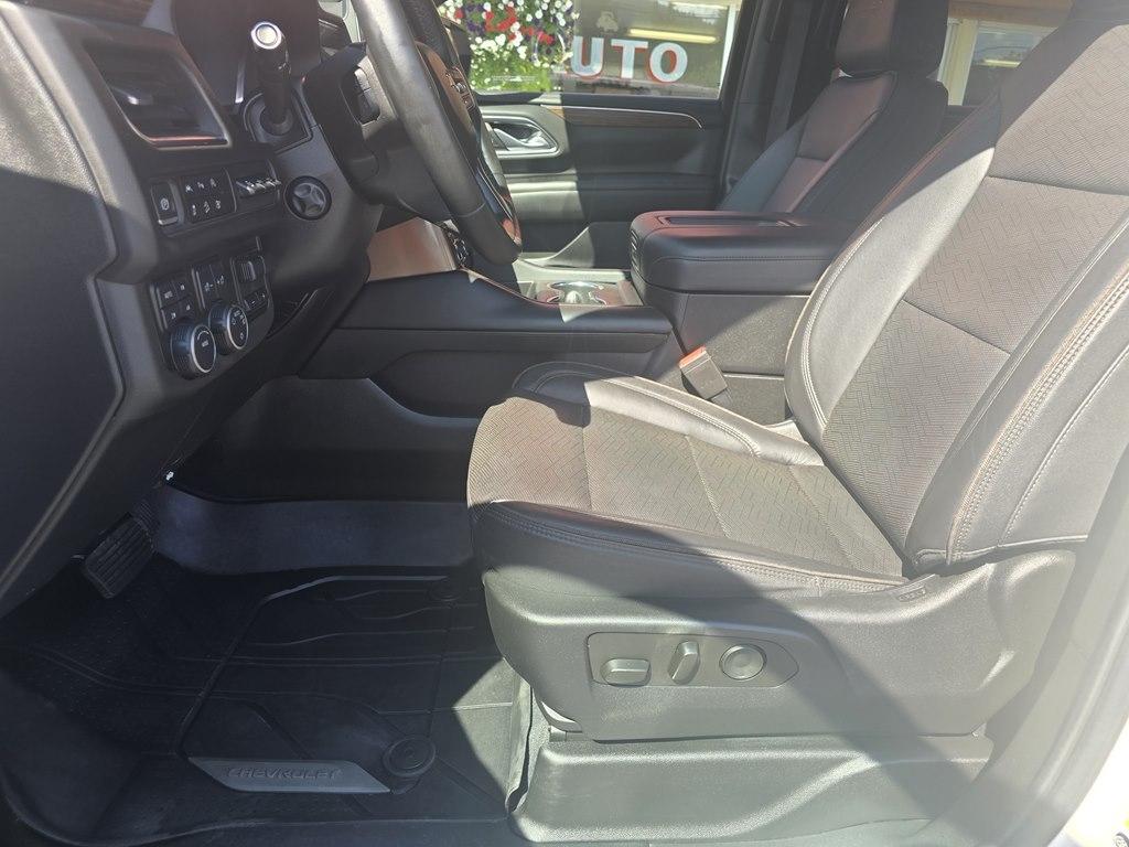 Chevrolet Tahoe 4WD 4dr High Country 2023