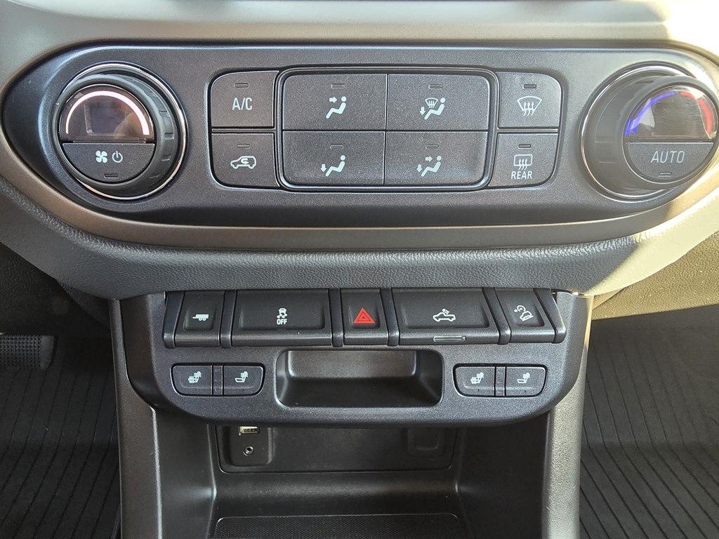 Chevrolet Colorado 4WD Crew Cab 140.5" Z71 2018