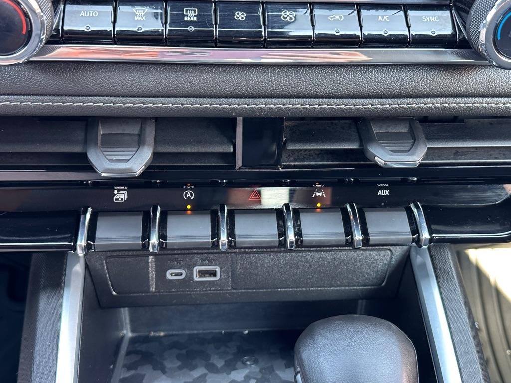 Chevrolet Colorado 4WD Crew Cab LT 2023