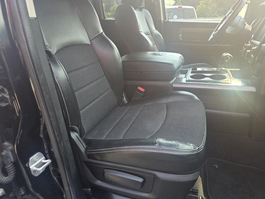 RAM 1500 4WD Quad Cab 140.5" Sport 2013