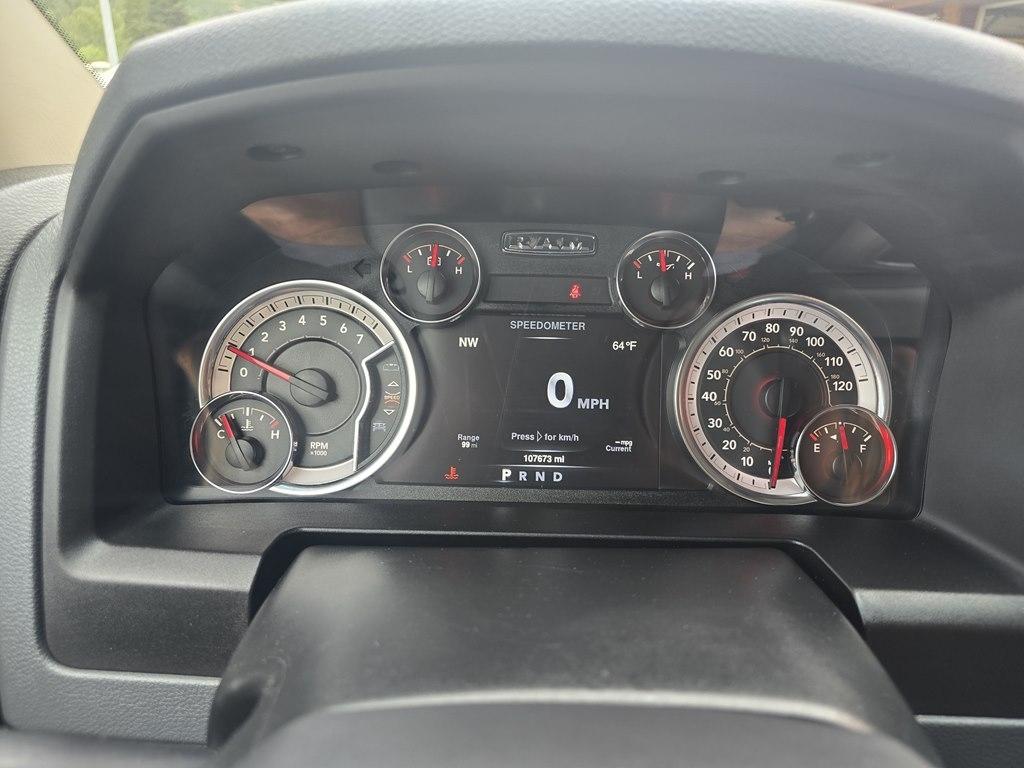 RAM 1500 Classic Warlock 4x4 Crew Cab 5'7" Box 2019