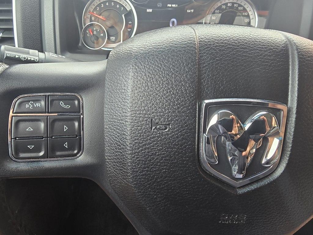 RAM 1500 Classic Warlock 4x4 Crew Cab 5'7" Box 2019