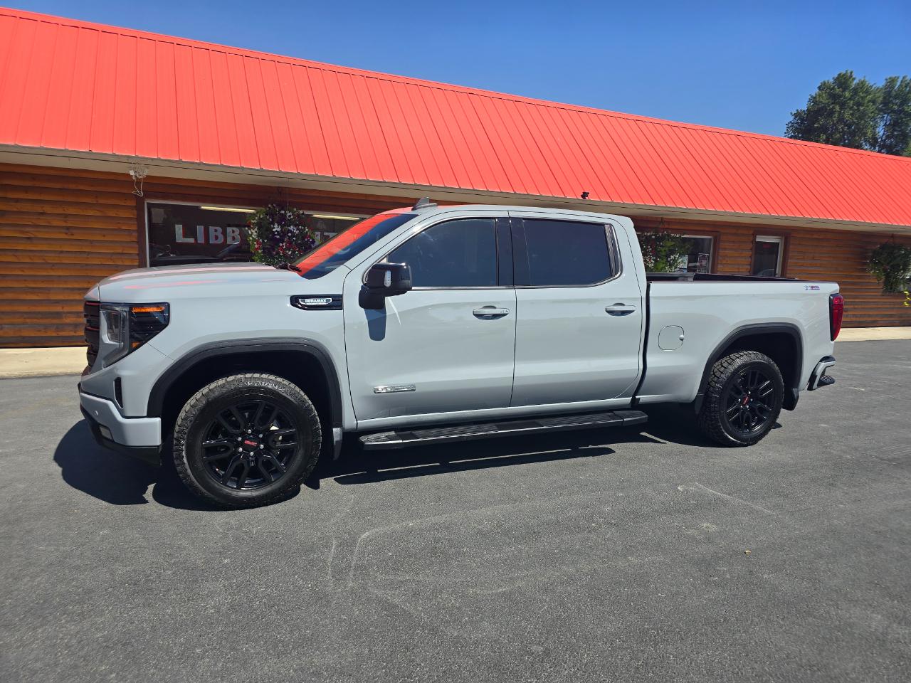 2024 GMC Sierra 1500 4WD Crew Cab 157" Elevation