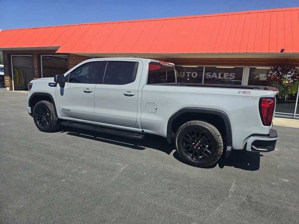 GMC Sierra 1500 4WD Crew Cab 157" Elevation 2024