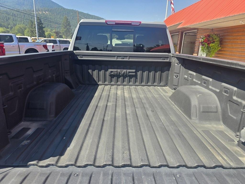 GMC Sierra 1500 4WD Crew Cab 157" Elevation 2024