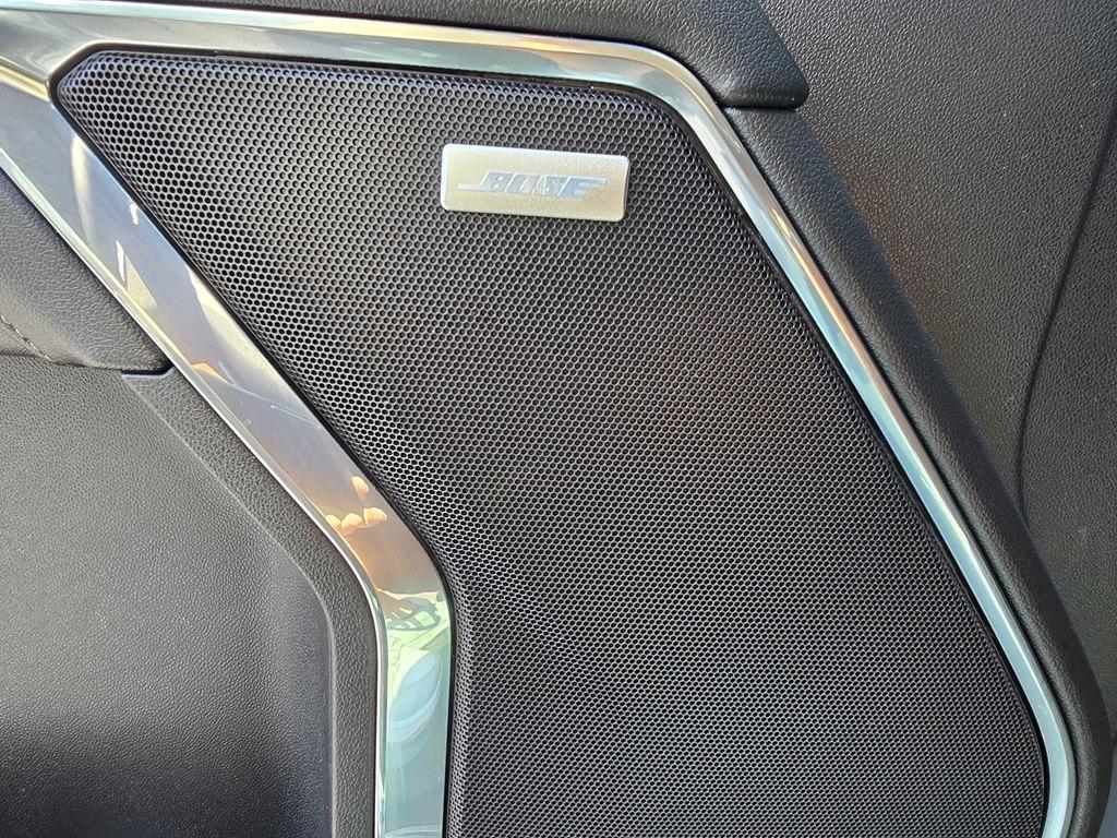 GMC Sierra 1500 4WD Crew Cab 157" Elevation 2024