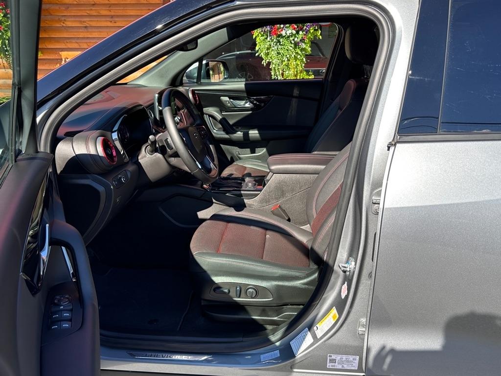 Chevrolet Blazer AWD 4dr RS 2025