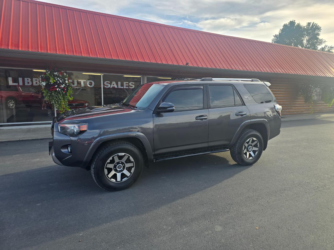 2017 Toyota 4Runner TRD Offroad Premium 4D SUV 4WD V6