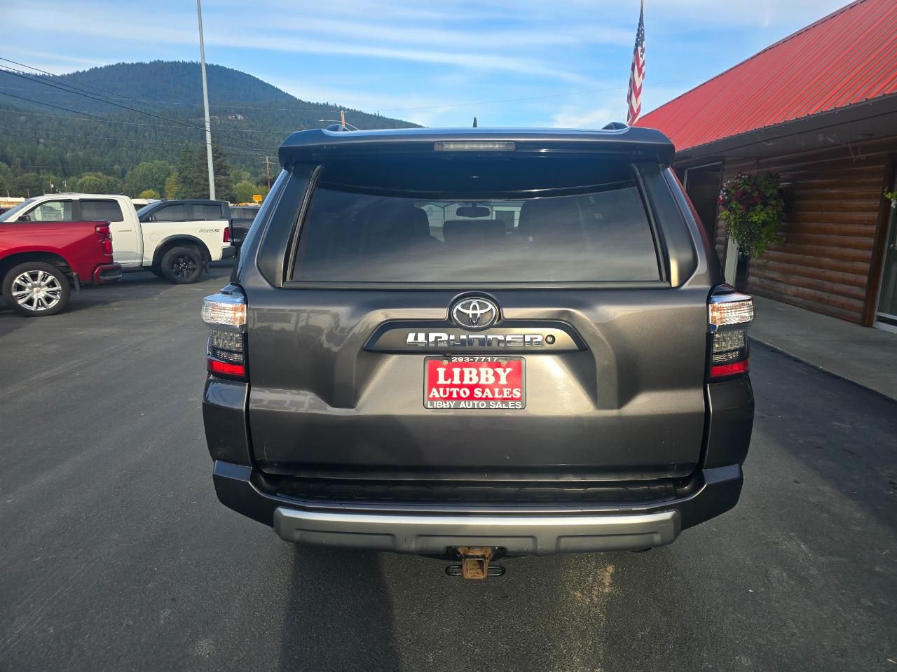 Toyota 4Runner TRD Offroad Premium 4D SUV 4WD V6 2017