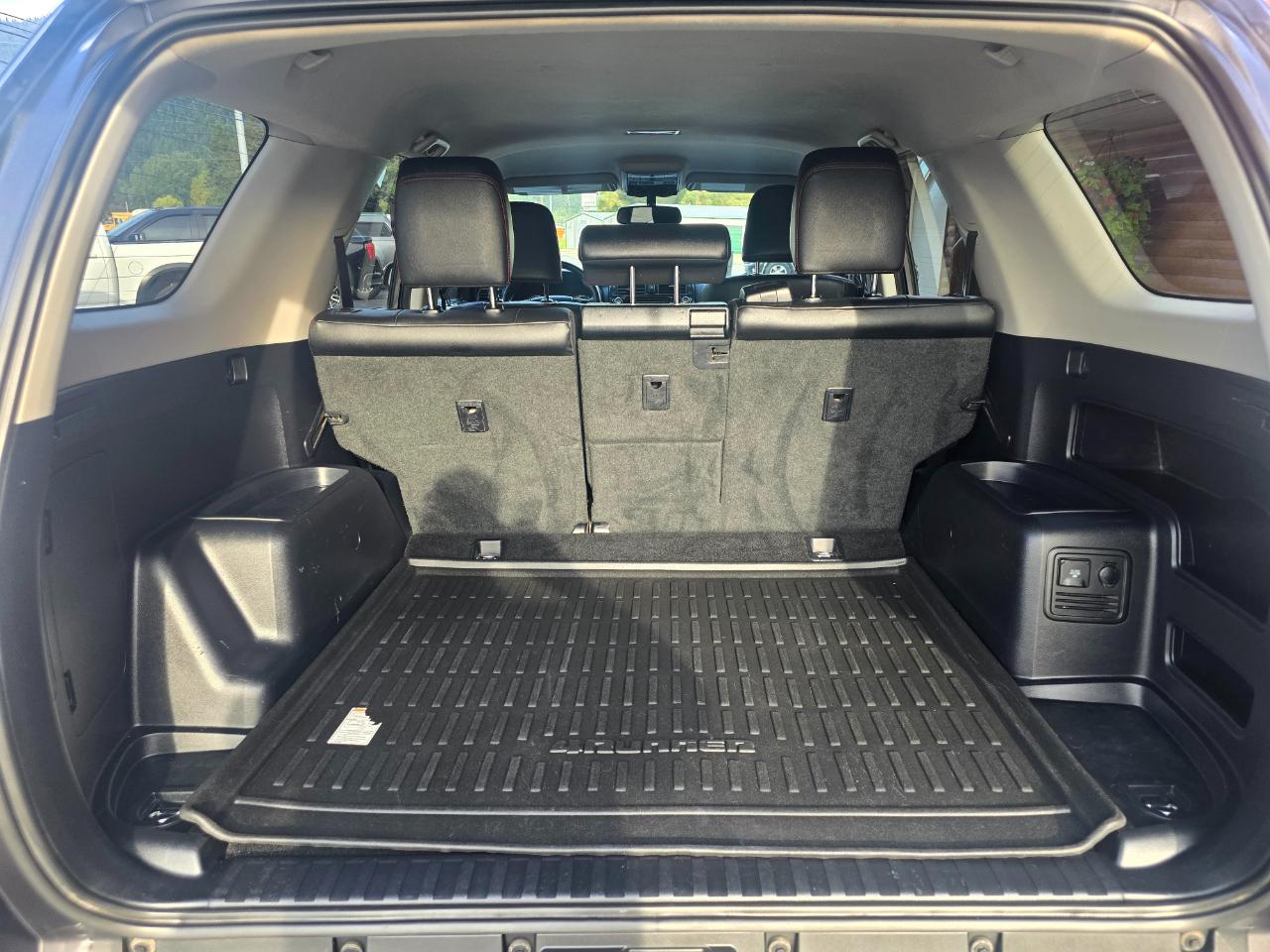 Toyota 4Runner TRD Offroad Premium 4D SUV 4WD V6 2017