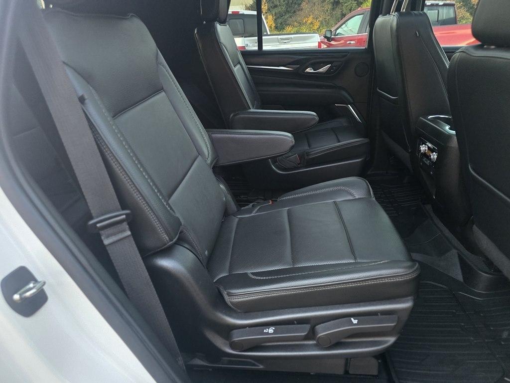 GMC Yukon 4WD 4dr Denali 2022